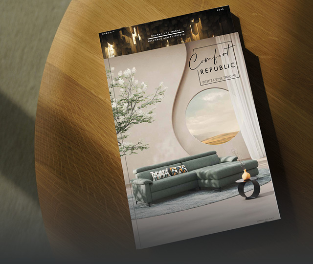 Möbelkatalog auf Holztisch, Link zu Möbelkataloge