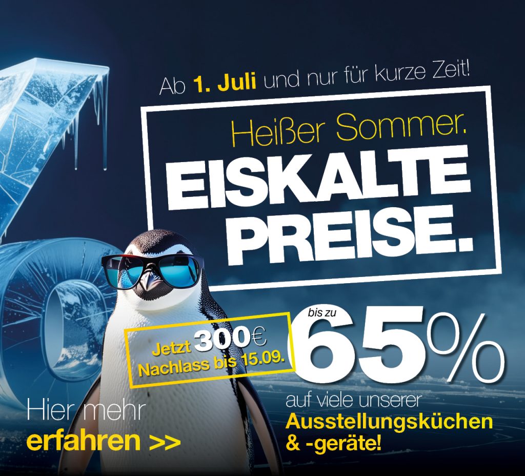 Aktionsbanner „Eiskalte Preise“ mit Pinguin und Rabatt auf Ausstellungsküchen